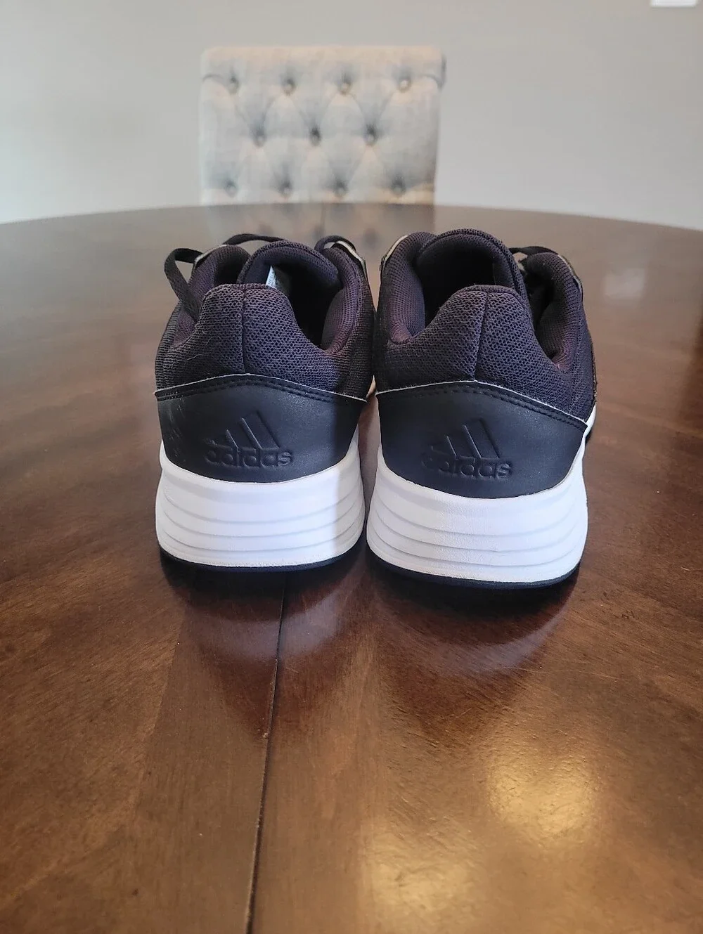 Adidas Black and White Men's Cloudfoam Comfort Athletic Sneakers. Size 8.5